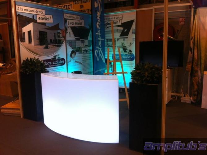 Bar lumineux + vitre